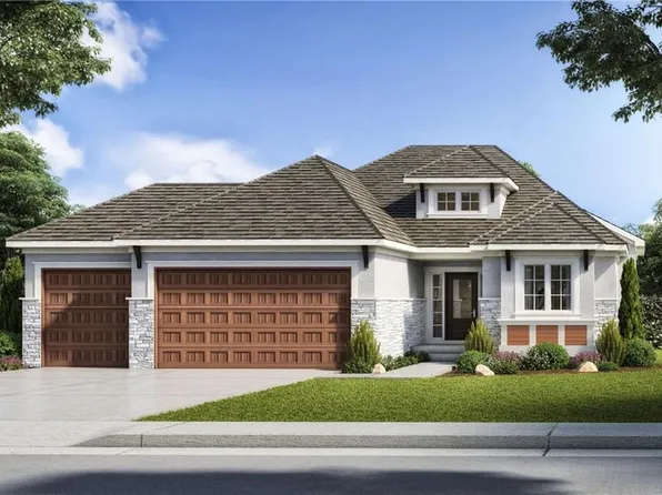 500 Bentwater Dr, Raymore, MO 64083