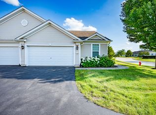 13330 Arboretum Ln, Huntley, IL 60142