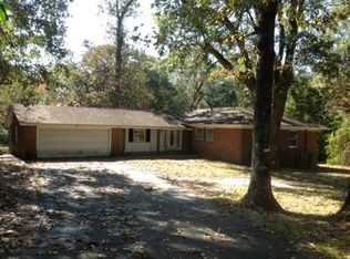 13031 Border Dr, Grand Bay, AL 36541