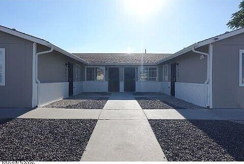 1st image of 960 Mark Ave