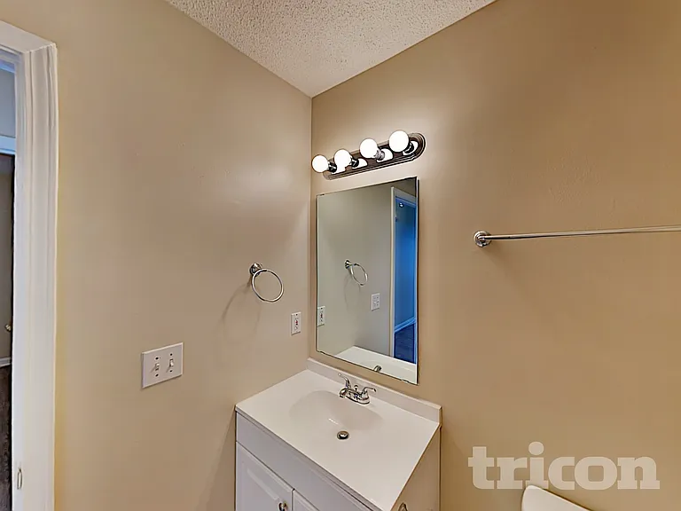 1310 May Oak Cir — Photo 18