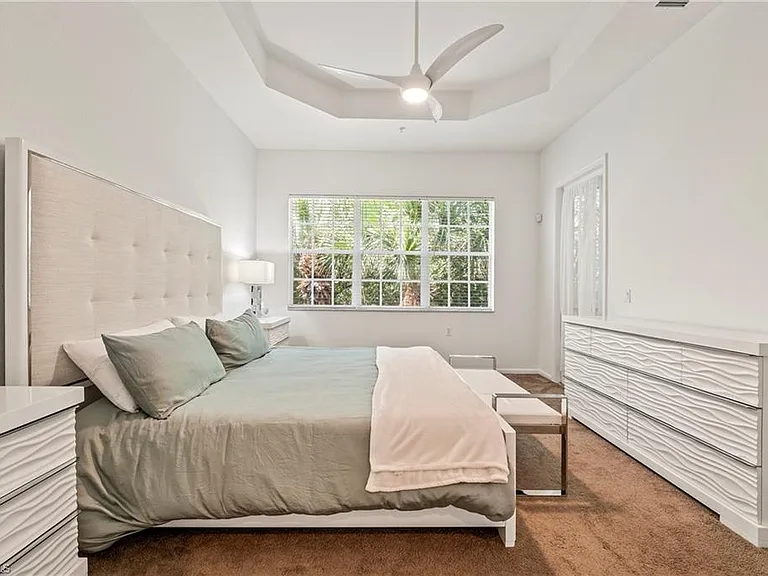 10040 Valiant Ct #202 — Photo 11