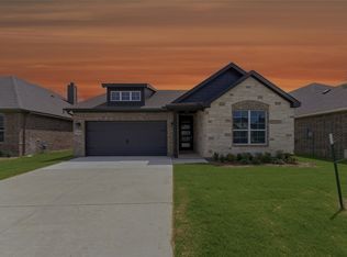 3504 Helena St, Gainesville, TX 76240