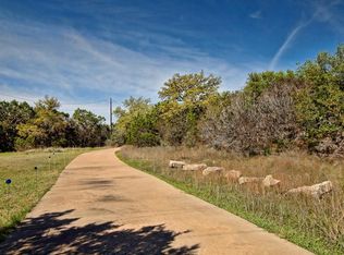 902 Crystal Creek Dr, Austin, TX 78746