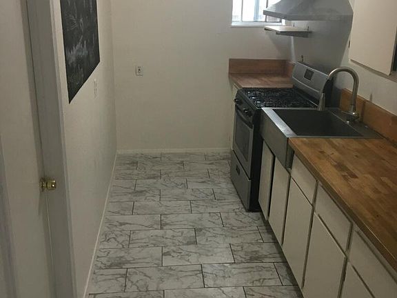 Kitchen - refrigerator added