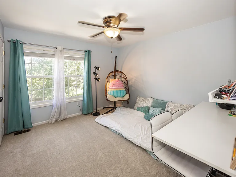 5889 Pebblestream Dr — Photo 21
