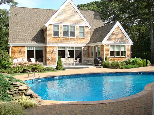 91 Beach Rd Photo 1