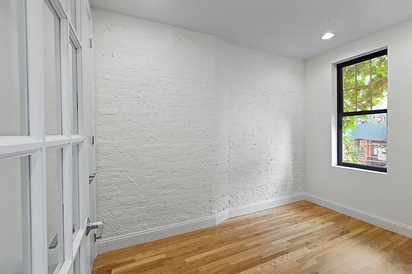 Rented by Corcoran | media 10