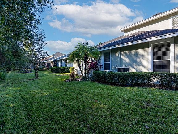 3rd image of 20018 Heritage Point Dr