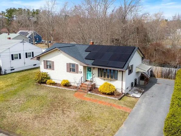 939 Lucy St, New Bedford, MA 02745
