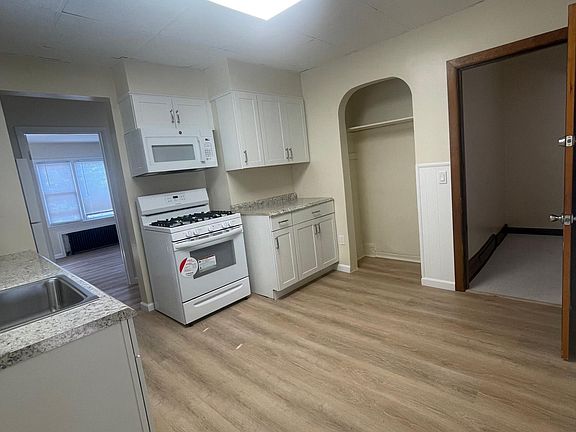 5th image of 169 Lockwood Ave #2