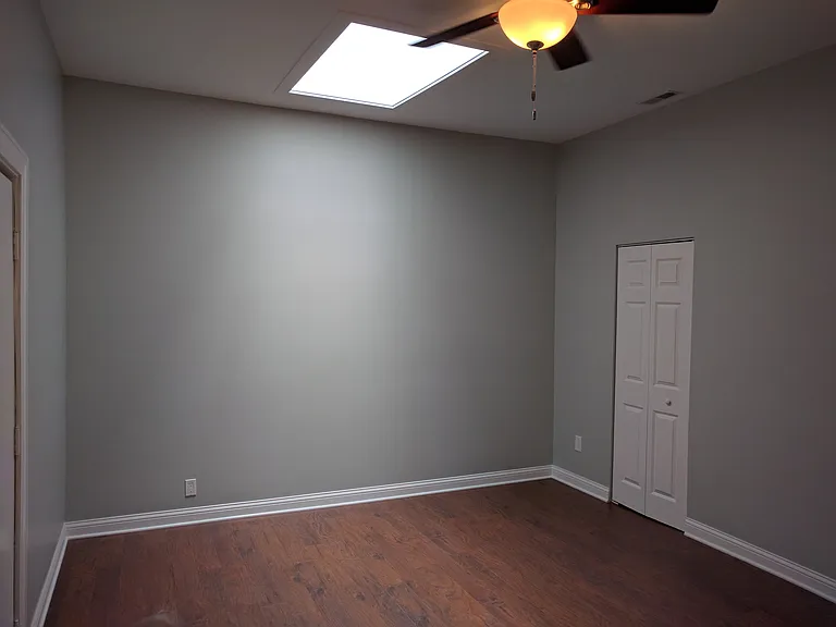 201 W Galena Blvd #B — Photo 3