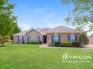 1020 Rutherford Way, Hendersonville, TN 37075