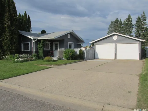 311 3rd STREET N, Nipawin, SK S0E 1E0