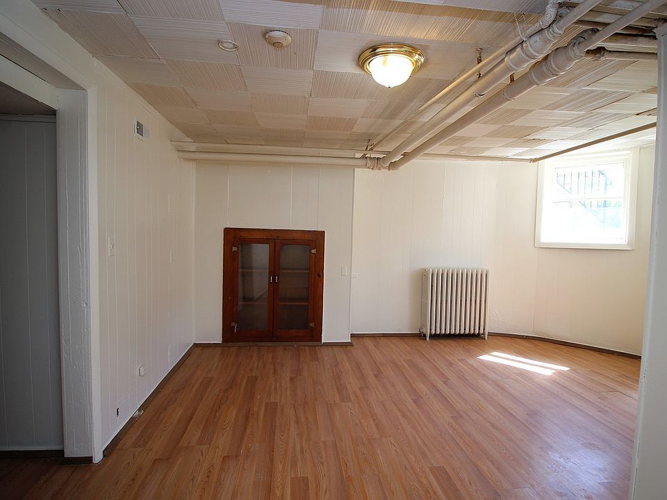 Building Photo 5