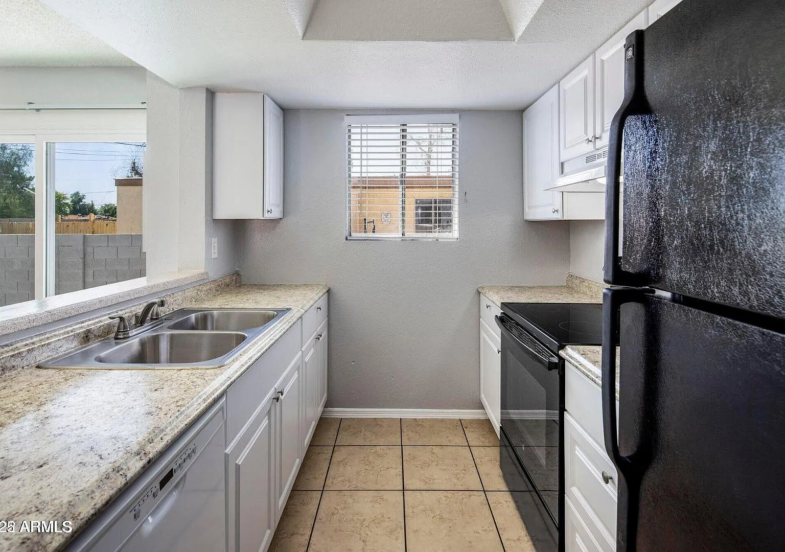 2 bed, 1.0 bath, 926 sqft, $1,499 — Photo 4