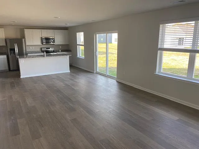 22454 Reeve Rd — Photo 4