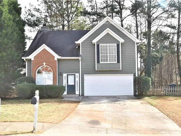 1510 Arbour Glenn Dr — Photo 2