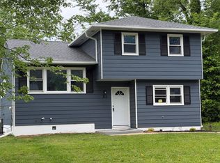 111 Louisiana Ave, Ewing, NJ 08638