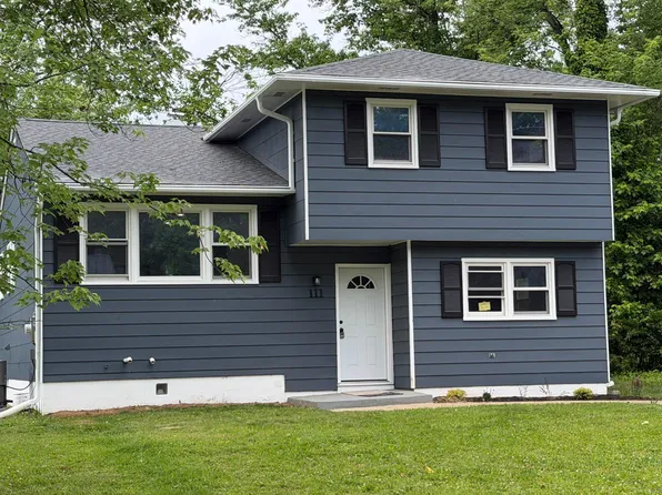 111 Louisiana Ave, Ewing, NJ 08638