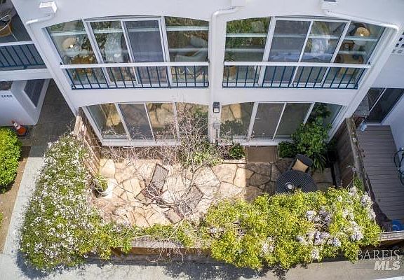 3rd image of 5102 Shelter Bay Avenue