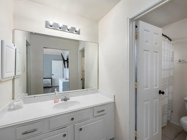 16315 Scotch Hollow Ln — Photo 33