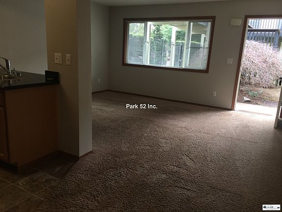 2nd image of 630 N Prospect St APT 8
