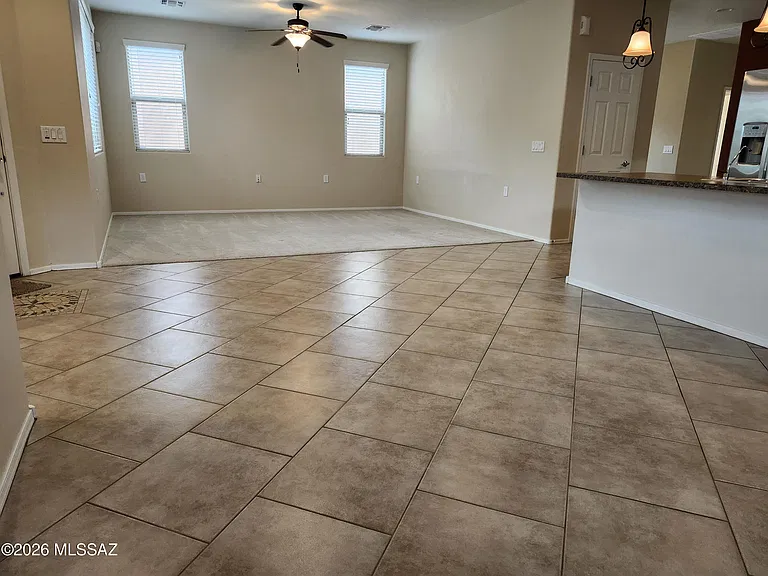 13979 E Cheavront Loop — Photo 6