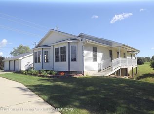 8976 W Kinsel Hwy, Vermontville, MI 49096