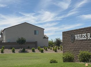 2370 E Steer Dr, San Tan Valley, AZ 85140