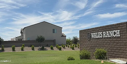 2370 E Steer Dr Photo 1