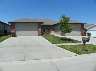 6505 Whitewater Ln, Lincoln, NE 68521