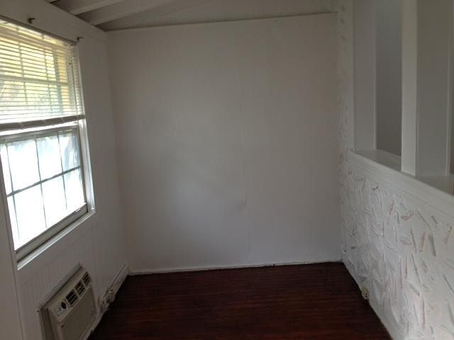 1st image of 713 SW 9th Ter