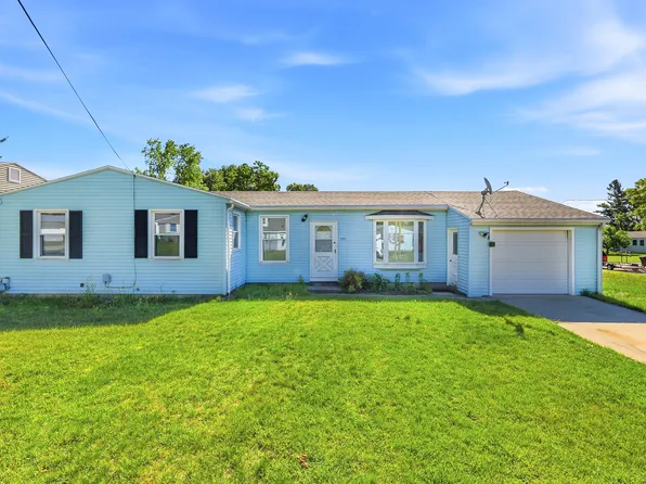 343 Brandywyne Dr NW, Comstock Park, MI 49321