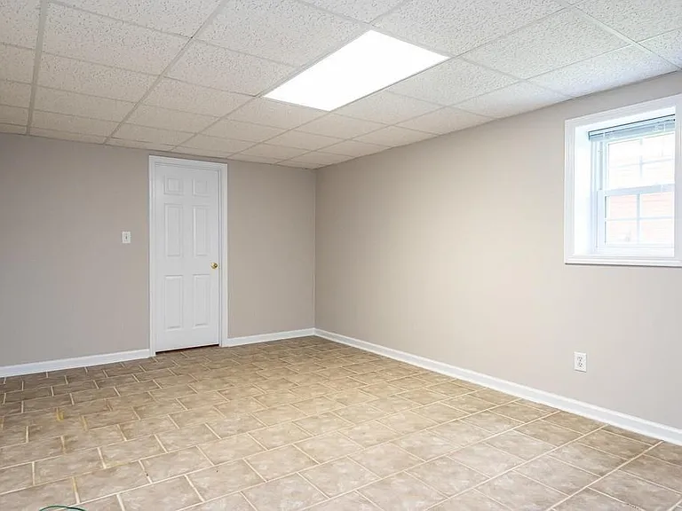 225 Heritage Lake Dr — Photo 81