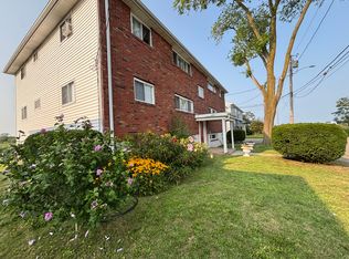 74 Lind St #4, Quincy, MA 02169