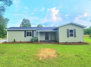 1138 Bates Crossing Rd, Travelers Rest, SC 29690