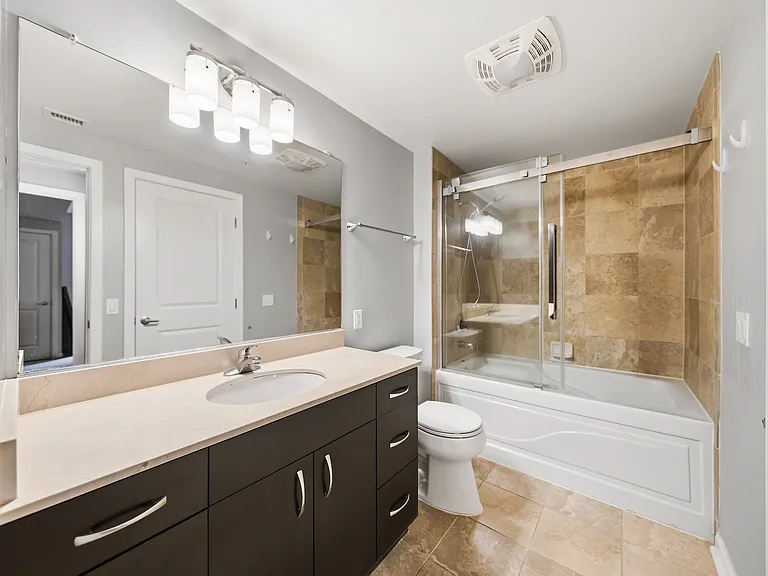 440 L St NW #407 — Photo 6