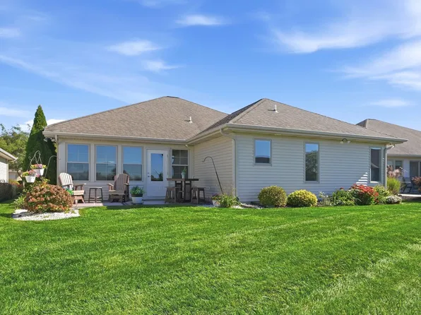 9513 Courtyard Cv, Fort Wayne, IN 46825