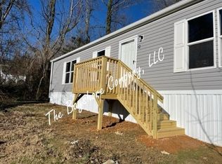 12 Aqua Dr, Black Mountain, NC 28711