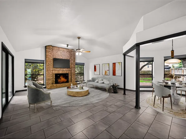 25334 Hazy Hollow, San Antonio, TX 78255
