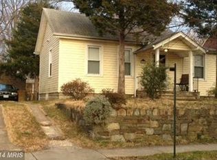 4401 30th St, Mount Rainier, MD 20712
