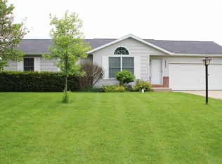 66338 Prairie View Dr, Goshen, IN 46526