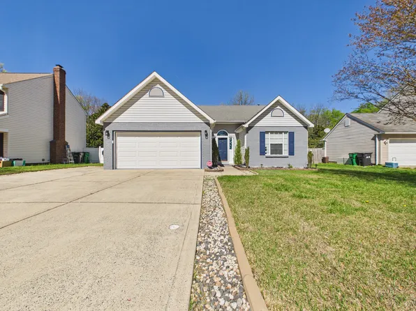 14133 Walkers Crossing Dr, Charlotte, NC 28273