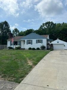 109 E Woodland Ave, Columbiana, OH, 44408