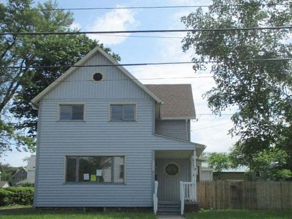 5th image of 228 Lynwood Ave