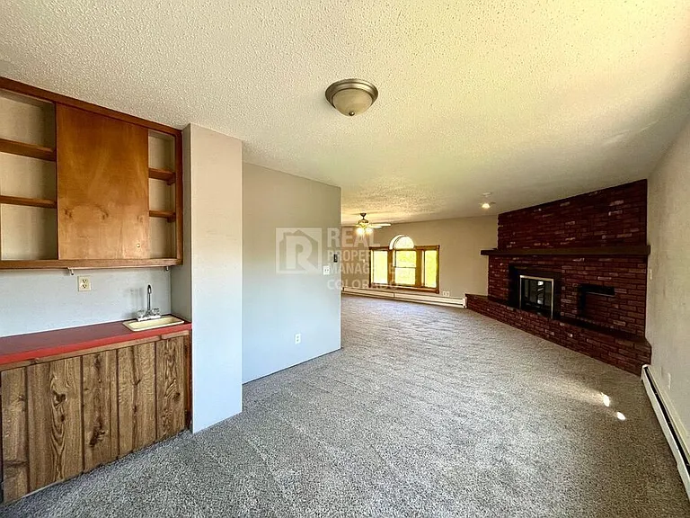 2011 Capulin Dr — Photo 17
