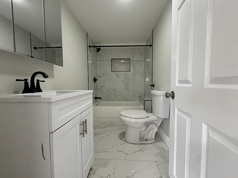 62 Miller St #B1 — Photo 6