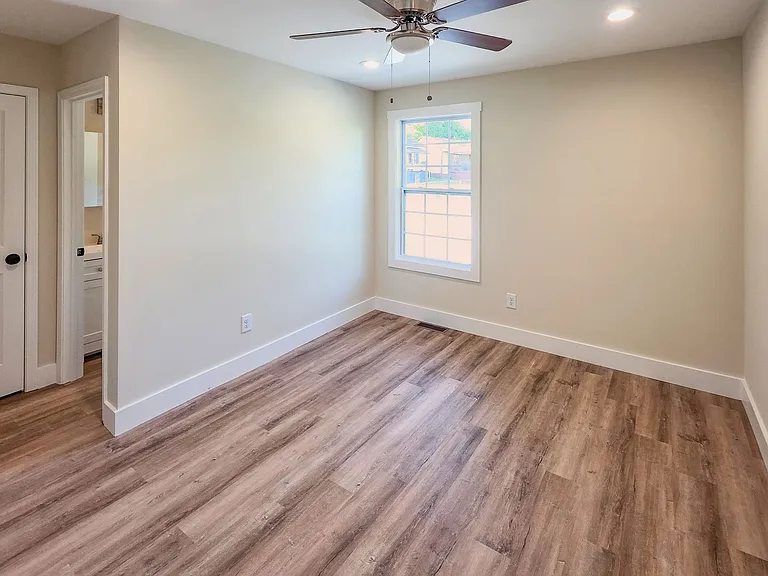 1422 Nolan Ave NW — Photo 14