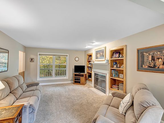5th image of 2920 Rosebury Dr